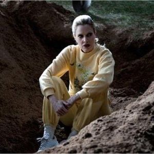 RARE autographed Screen Worn Sweatshirt TRUE BLOOD Kristin Bauer Horror Vampire